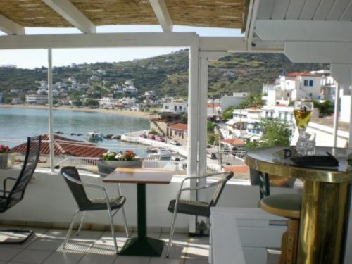 Adonis Guesthouse Batsi  Luaran gambar