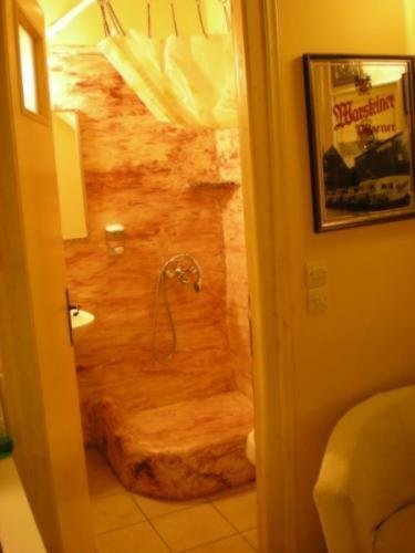 Adonis Guesthouse Batsi  Luaran gambar